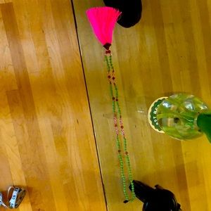 PENDANT TASSEL NECKLACE